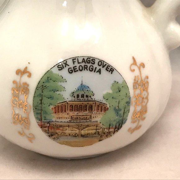 Six Flags Over Georgia Miniature Pitcher & Plate 1970s Crystal Pistol & Carousel - Picture 3 of 8